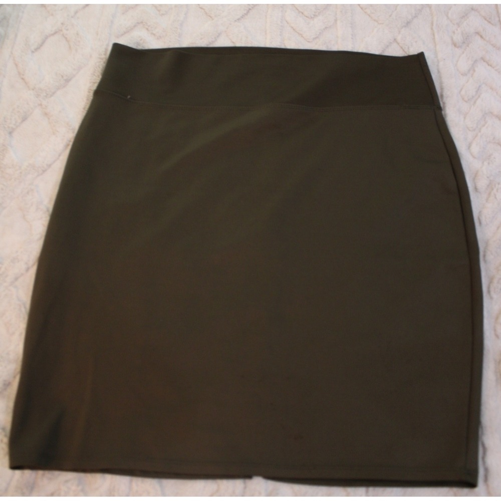 Hybrid & Company Olive Green Bodycon Mini Skirt Plus Size 2X Back Slit USA Made